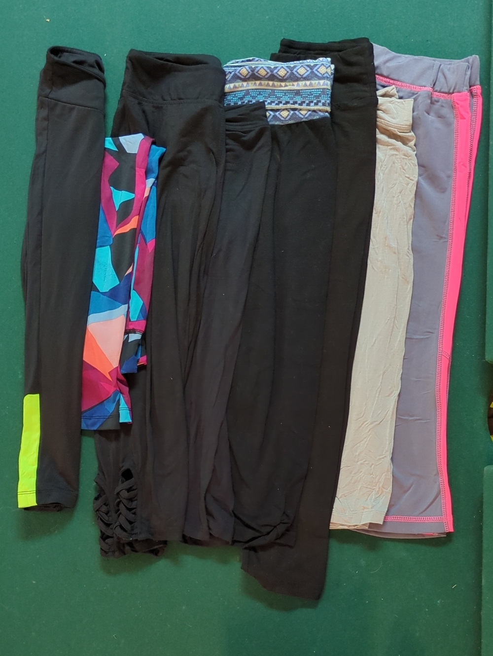Mixed Lot Activewear Knee Length Leggings Bundle - Black + Color Accents